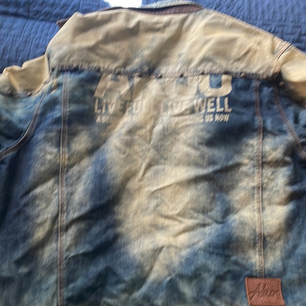 Denim jacket - Picture 2 of 2